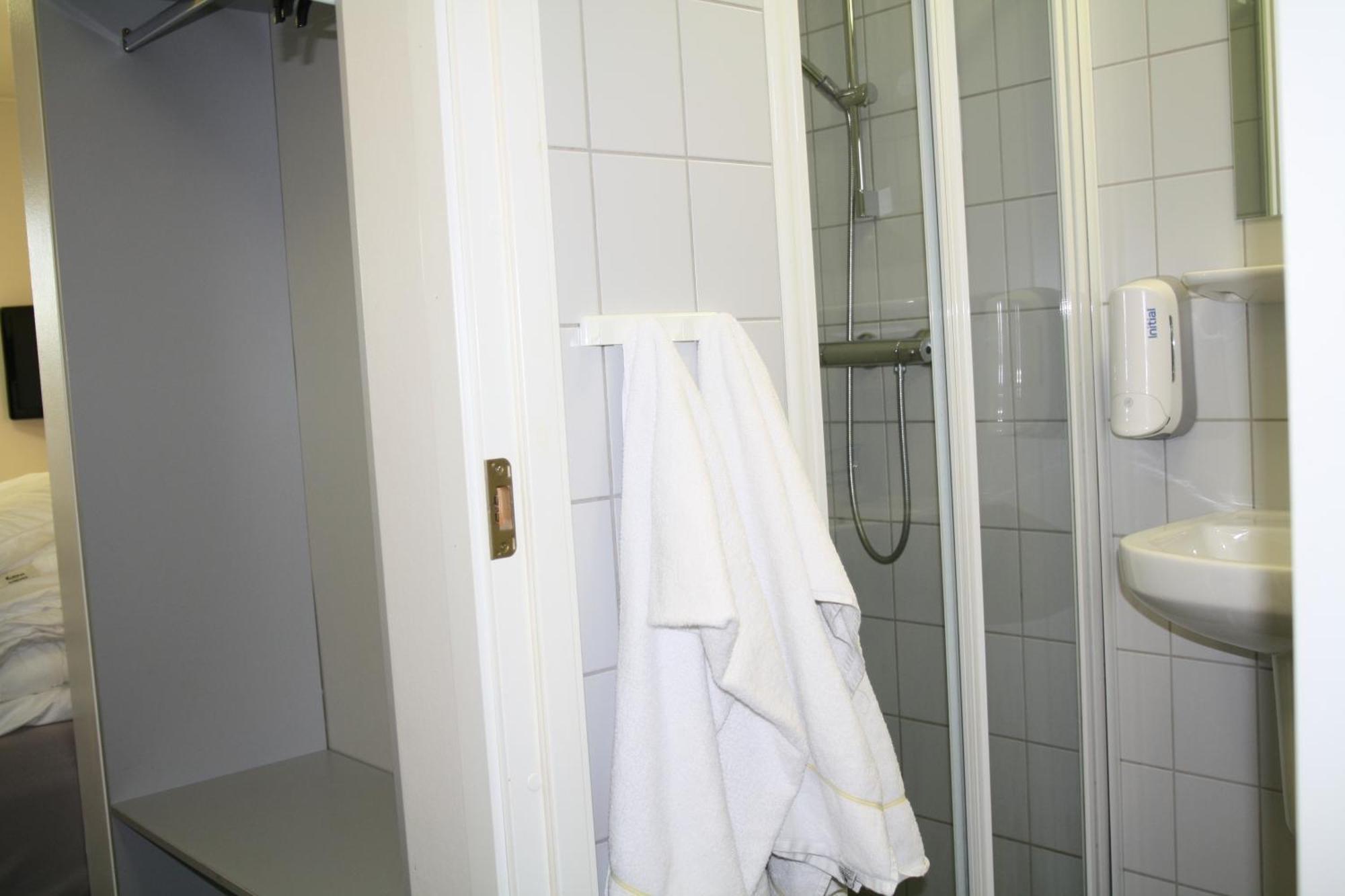Hostal Hi Haraldsheim *